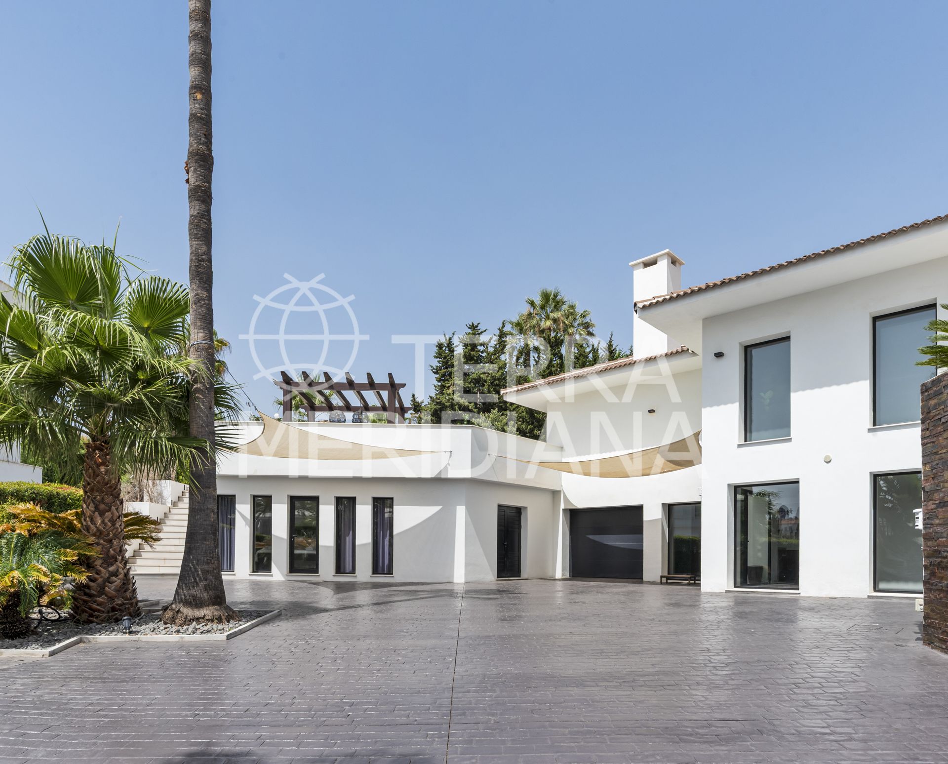 Villa in Nueva Andalucia, Marbella