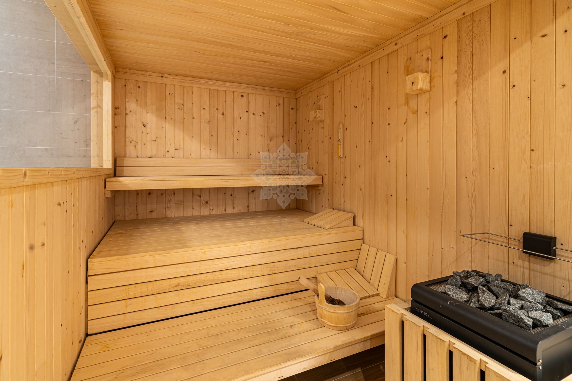 Blizniaki w The Collection, Marbella