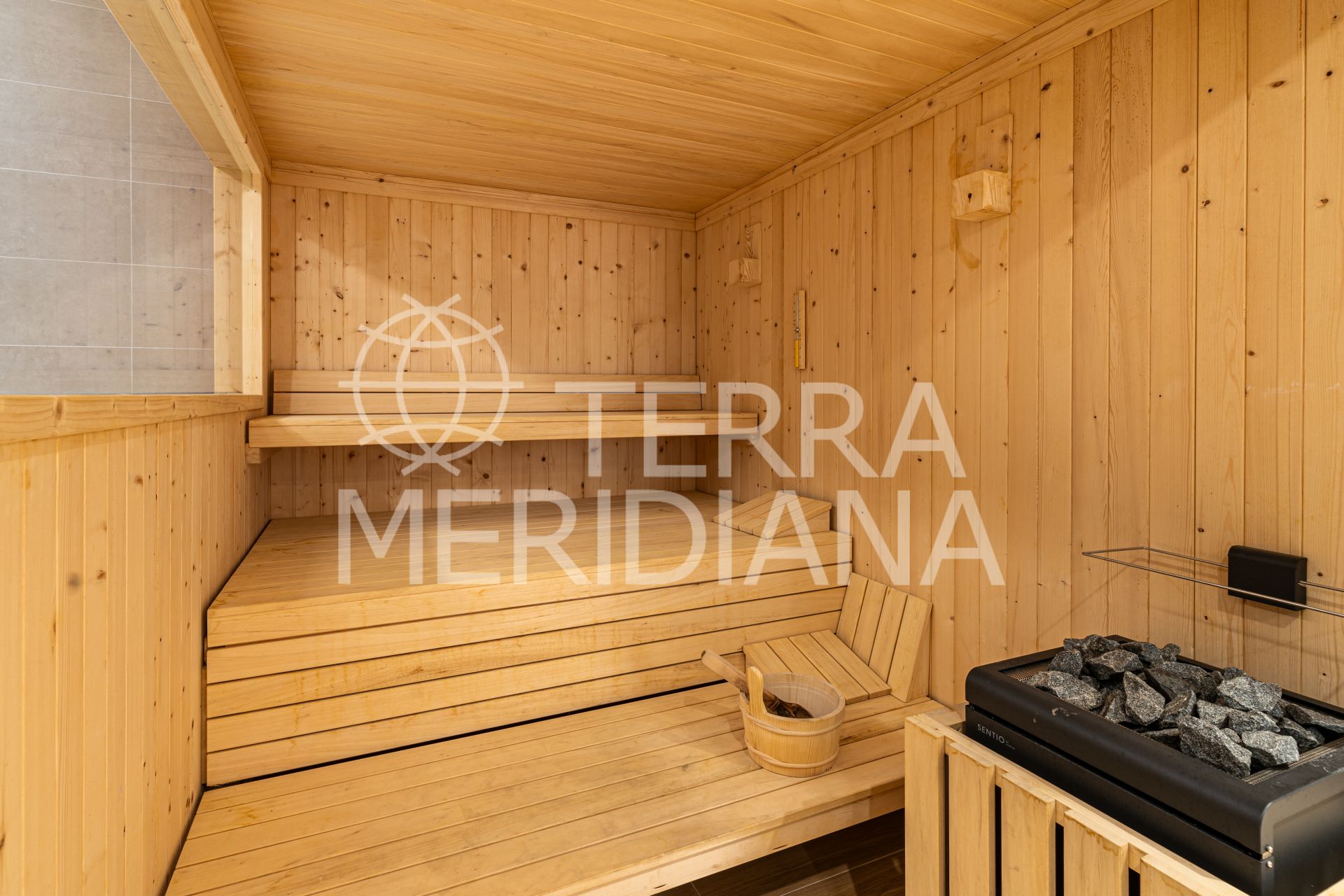 Semi Detached House in The Collection, Marbella