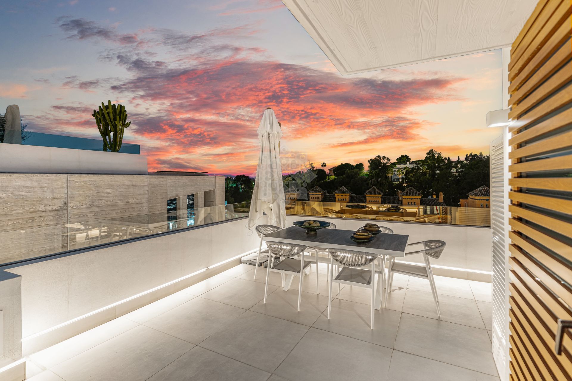 Blizniaki w The Collection, Marbella