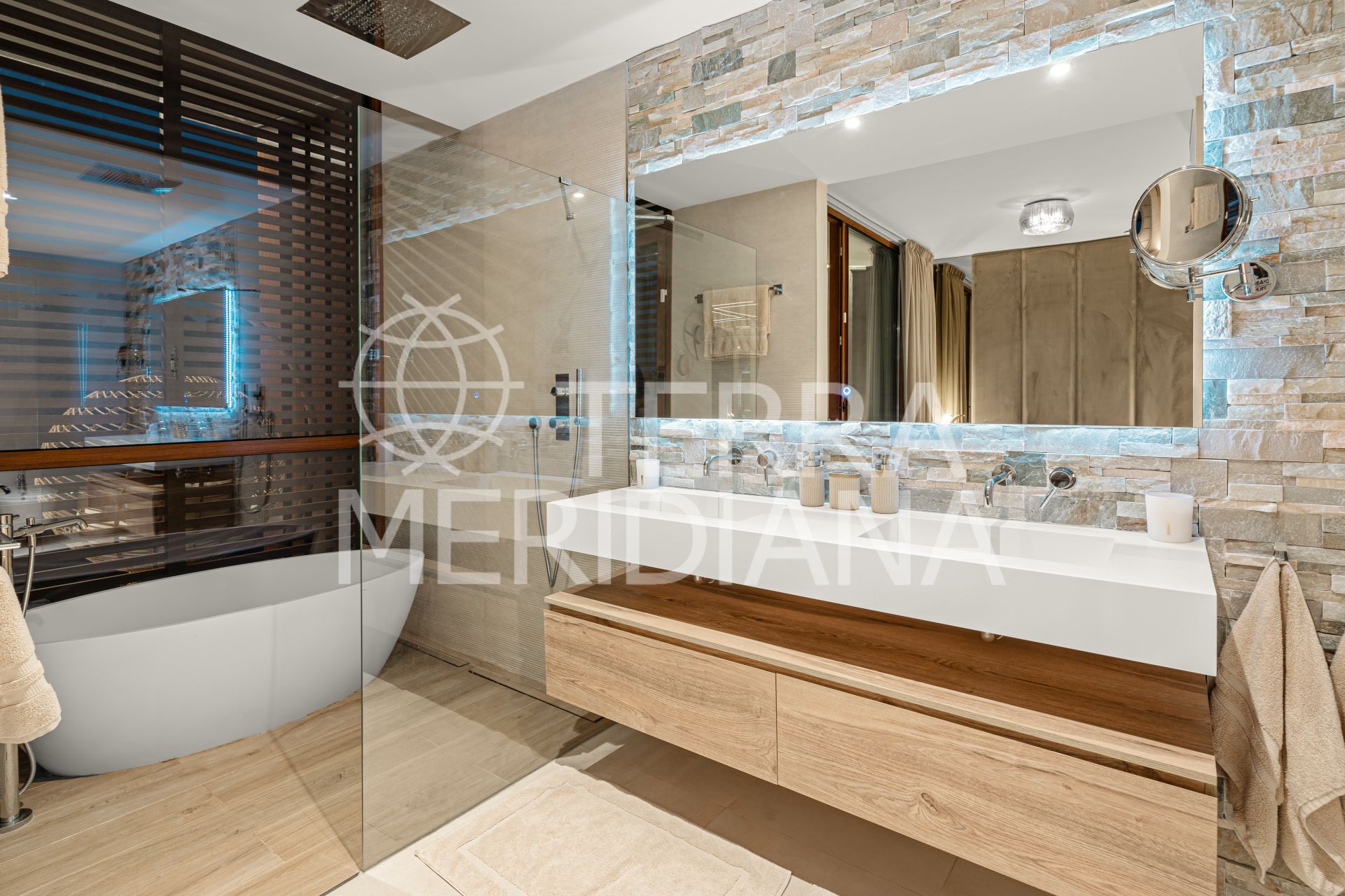 Semi Detached House in The Collection, Marbella