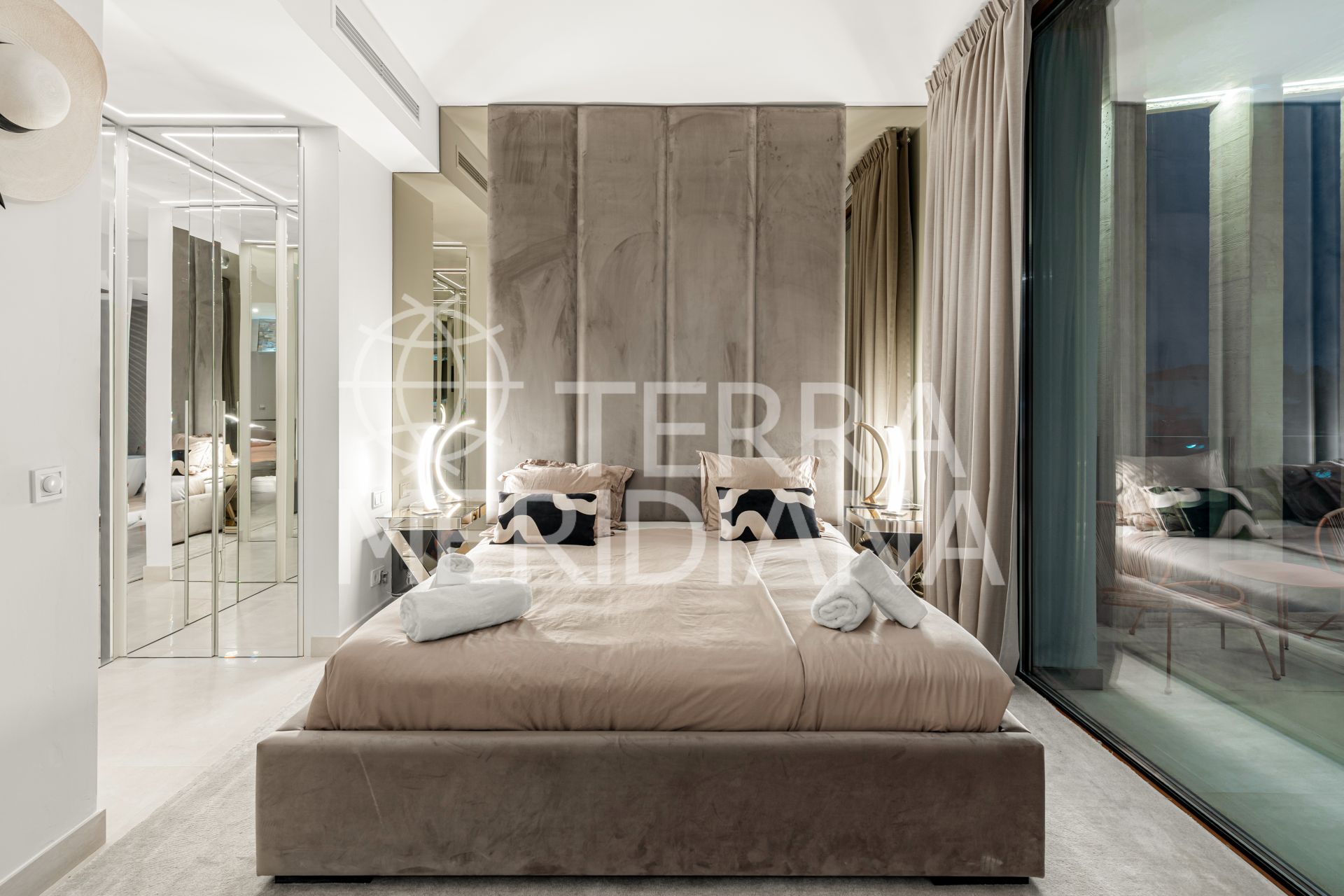 Semi Detached House in The Collection, Marbella