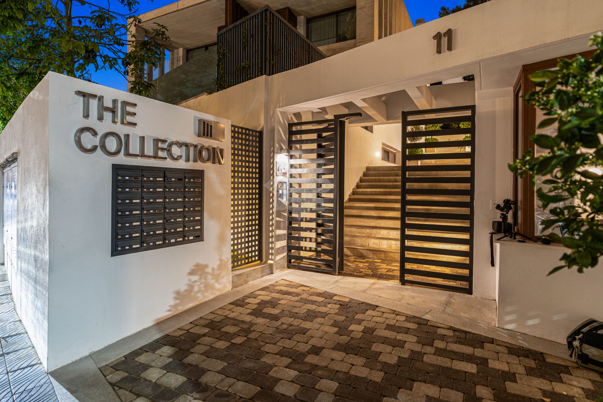 Blizniaki w The Collection, Marbella