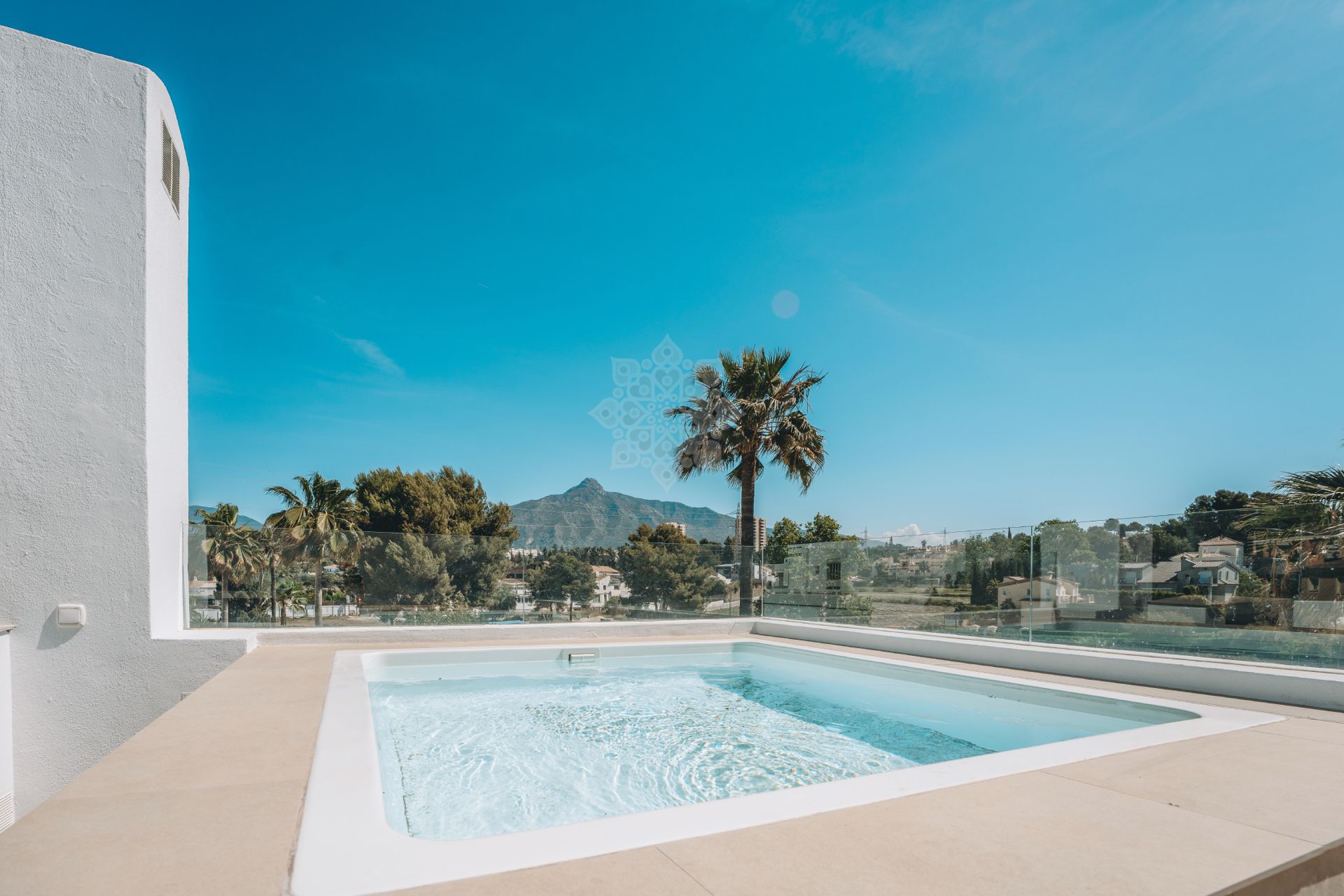 Dom szeregowy w Nueva Andalucia, Marbella