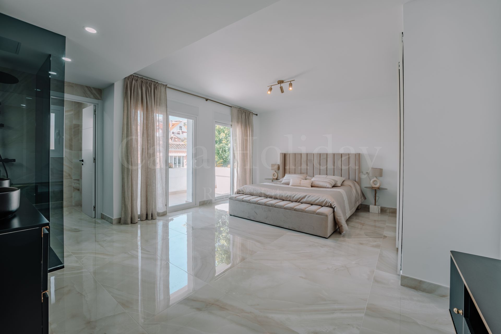 Town House in Nueva Andalucia, Marbella