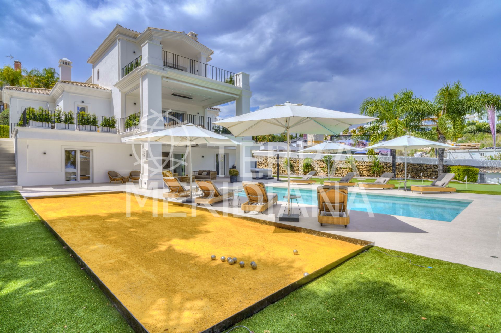 Villa in Nueva Andalucia, Marbella