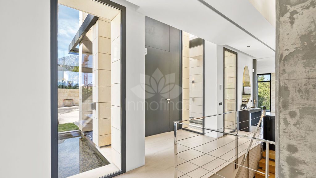 Casa en Las Lomas del Marbella Club, Marbella