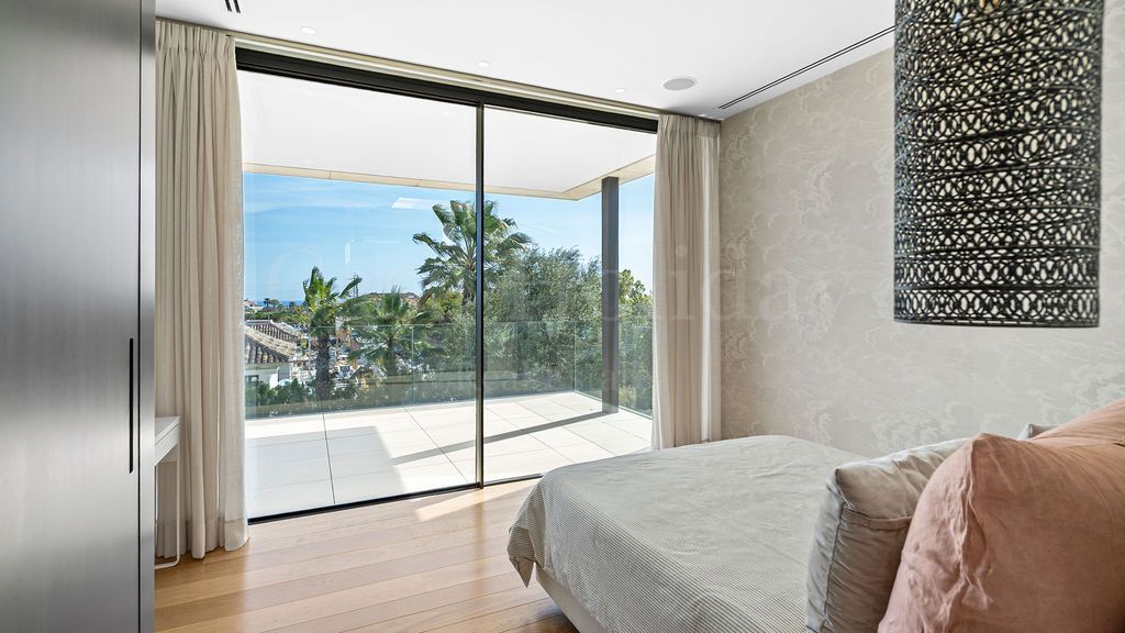 Casa en Las Lomas del Marbella Club, Marbella