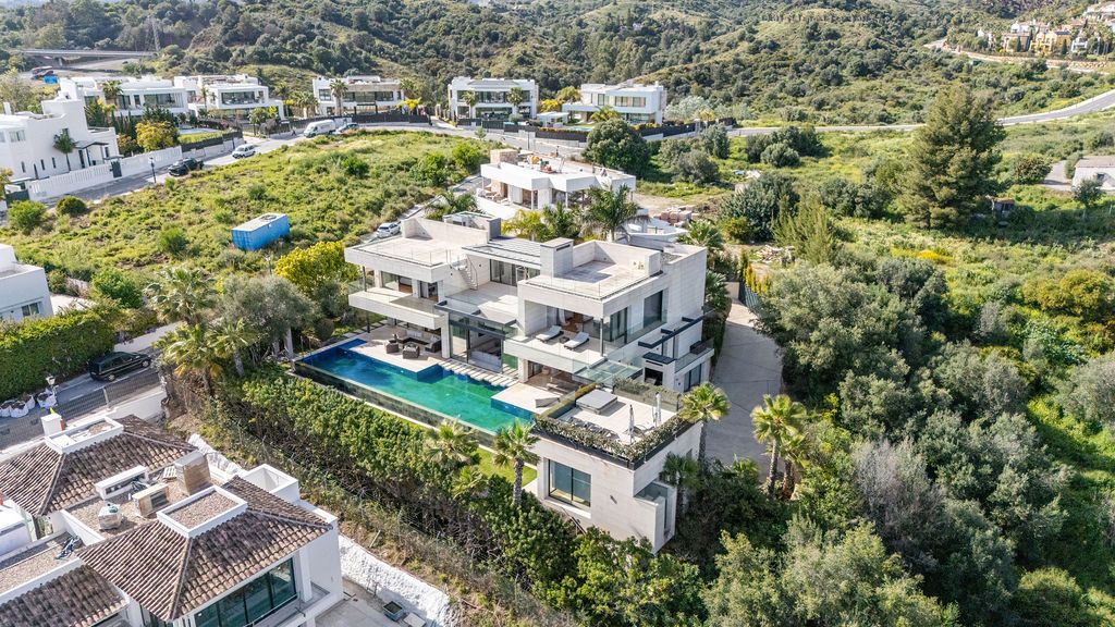 Casa en Las Lomas del Marbella Club, Marbella