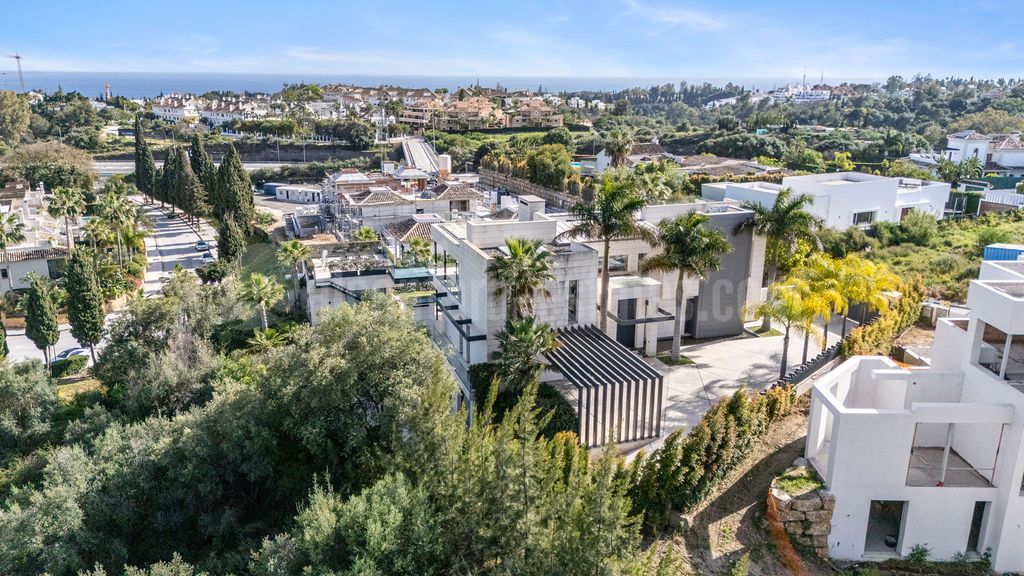 Casa en Las Lomas del Marbella Club, Marbella