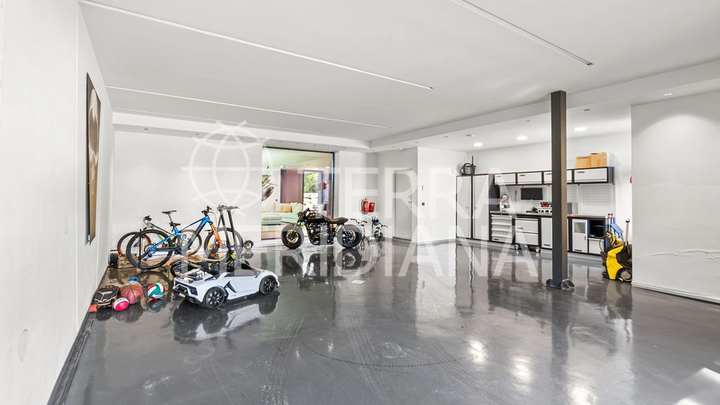 House in Las Lomas del Marbella Club, Marbella