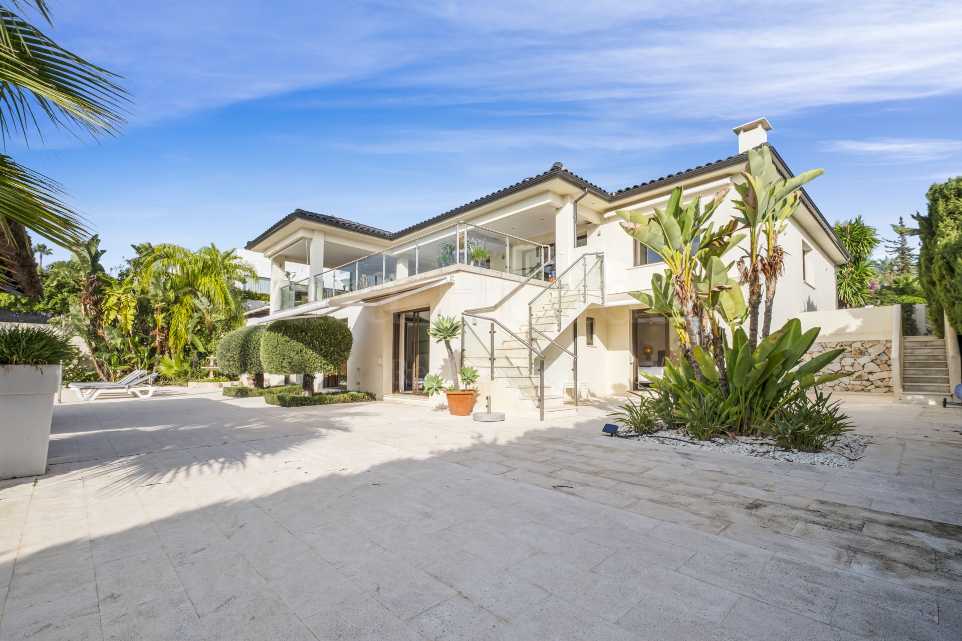 Villa en Los Naranjos Golf, Marbella