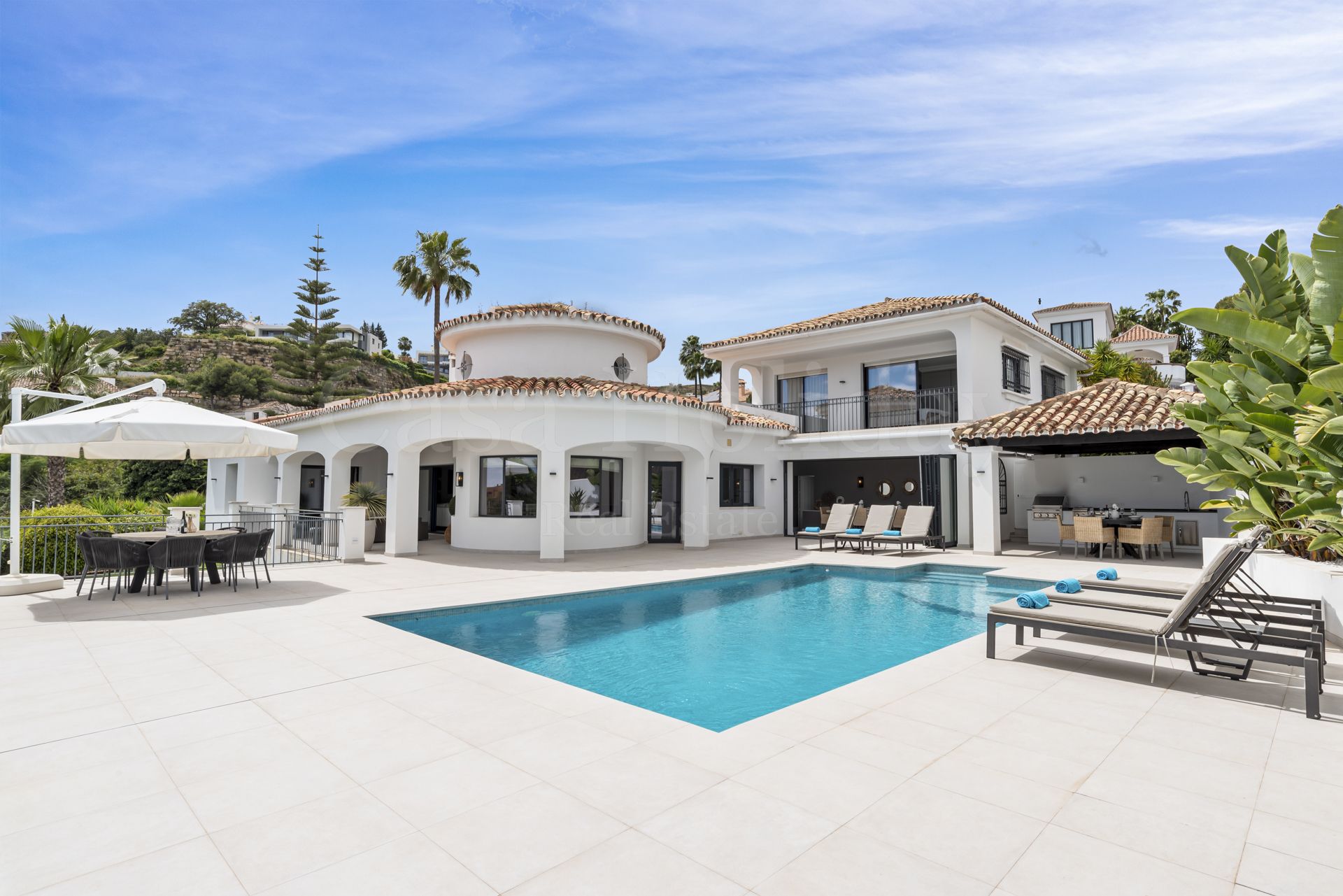 Villa en Altos del Paraiso, Benahavis