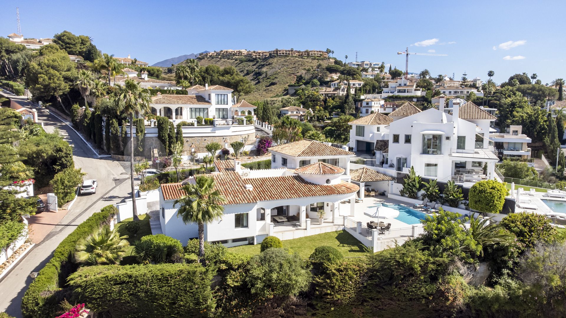 Villa en Altos del Paraiso, Benahavis
