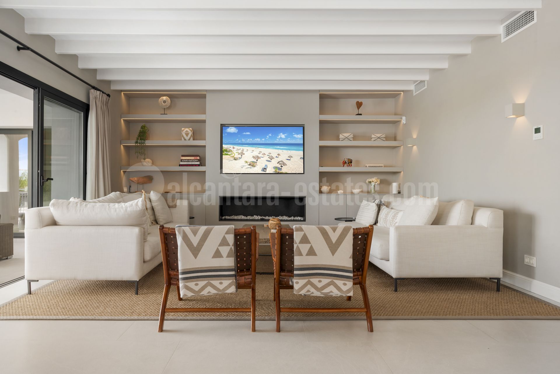 Villa en Altos del Paraiso, Benahavis