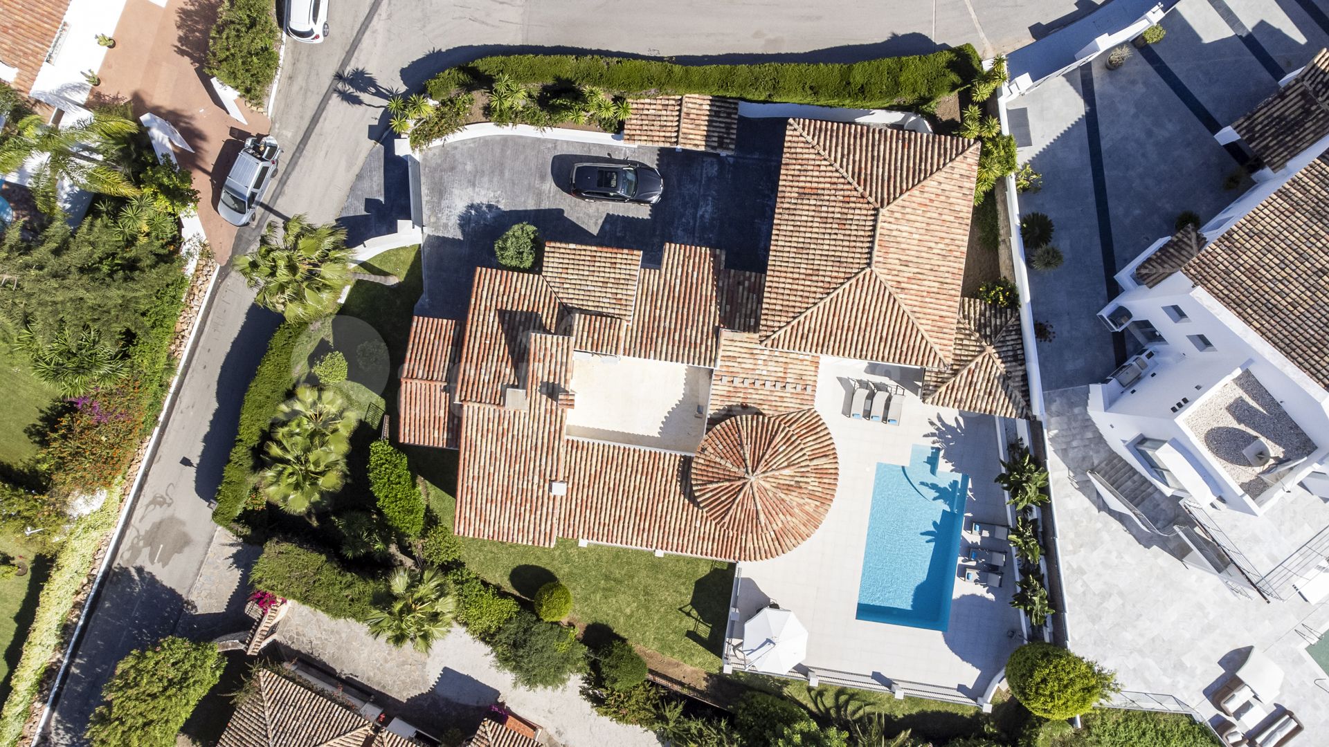 Villa en Altos del Paraiso, Benahavis