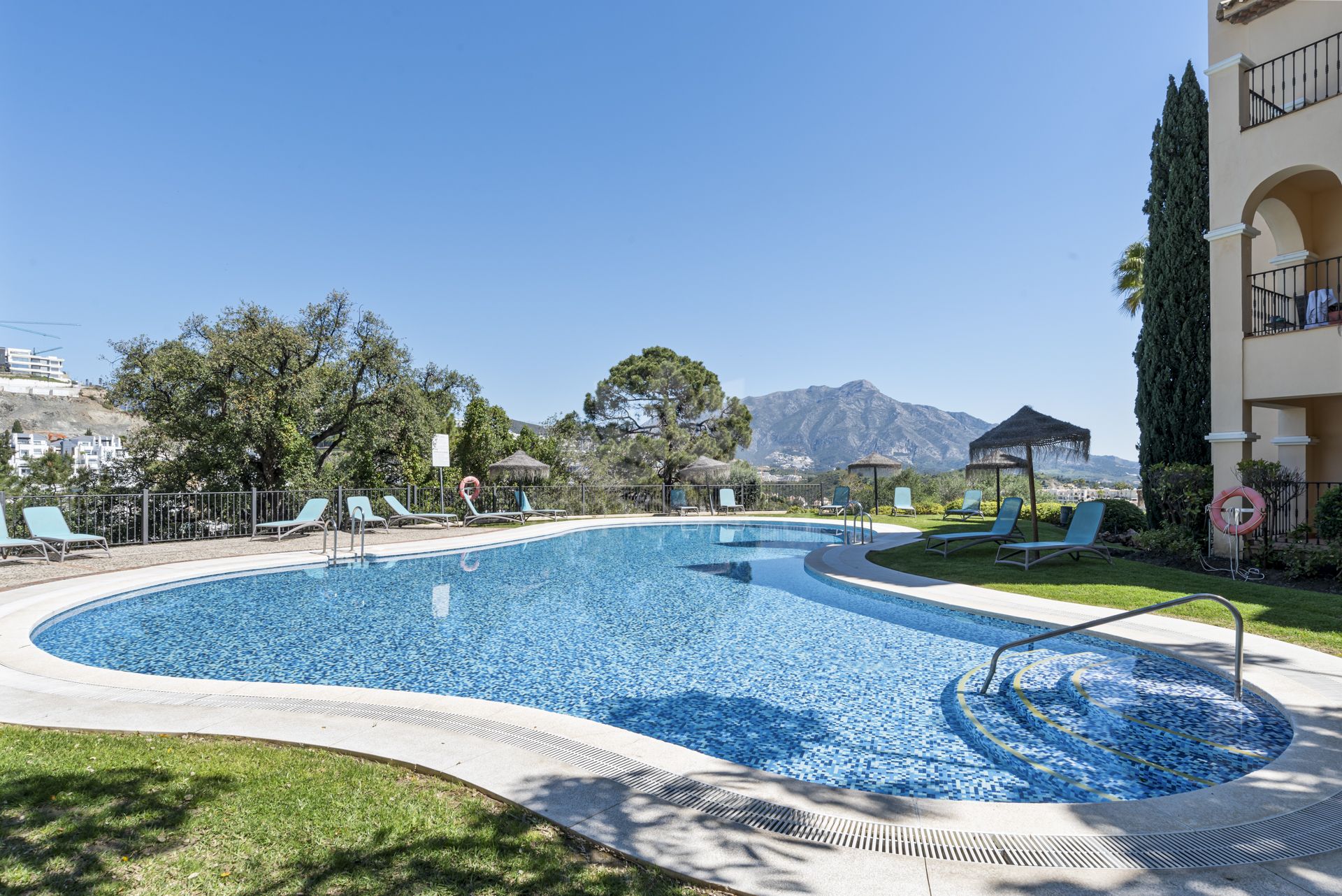 Apartment in La Quinta, Benahavis