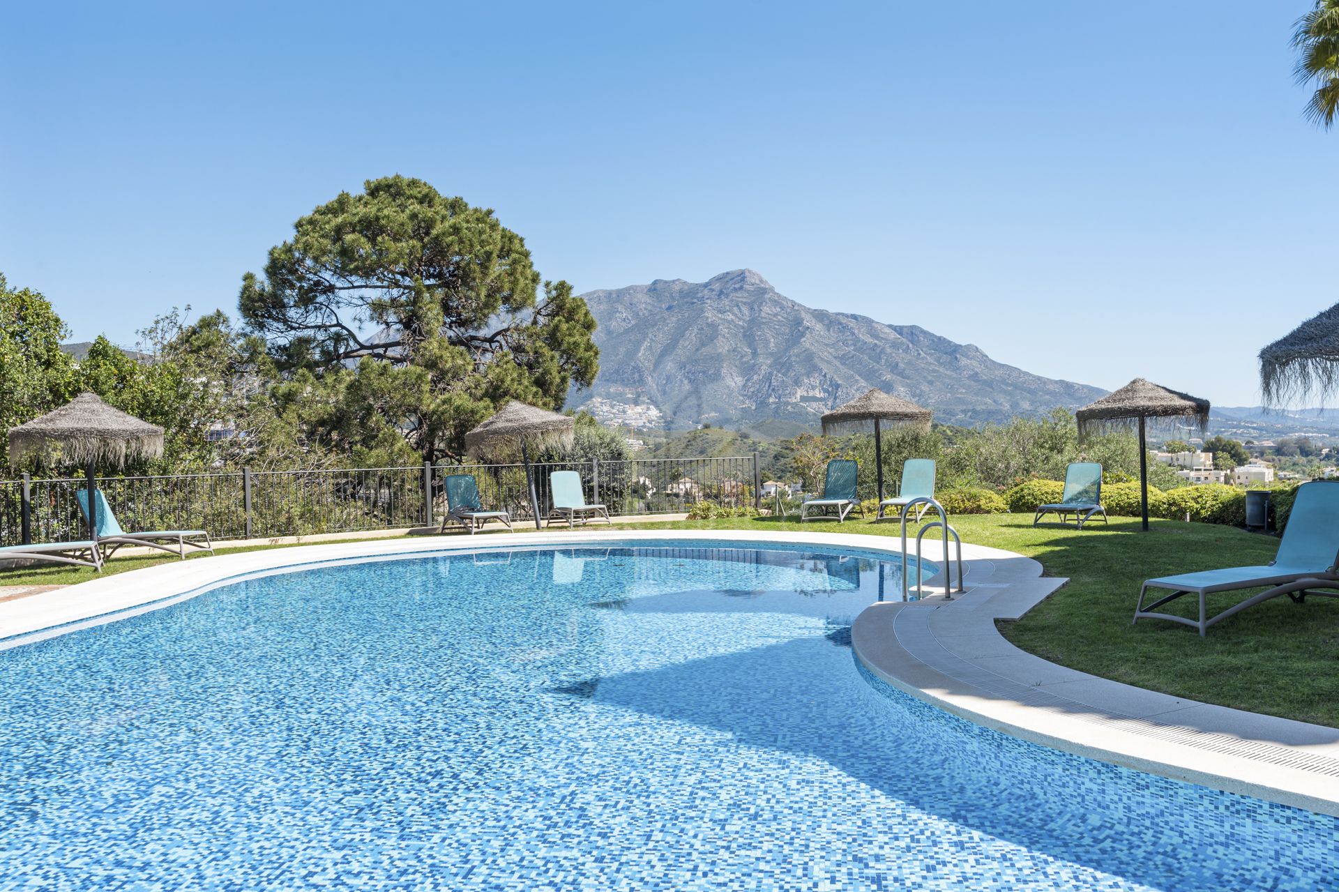 Apartment in La Quinta, Benahavis