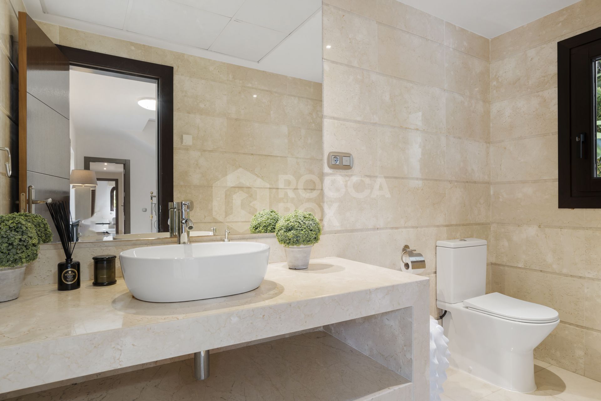 Villa for sale in Nueva Andalucia, Marbella (All)