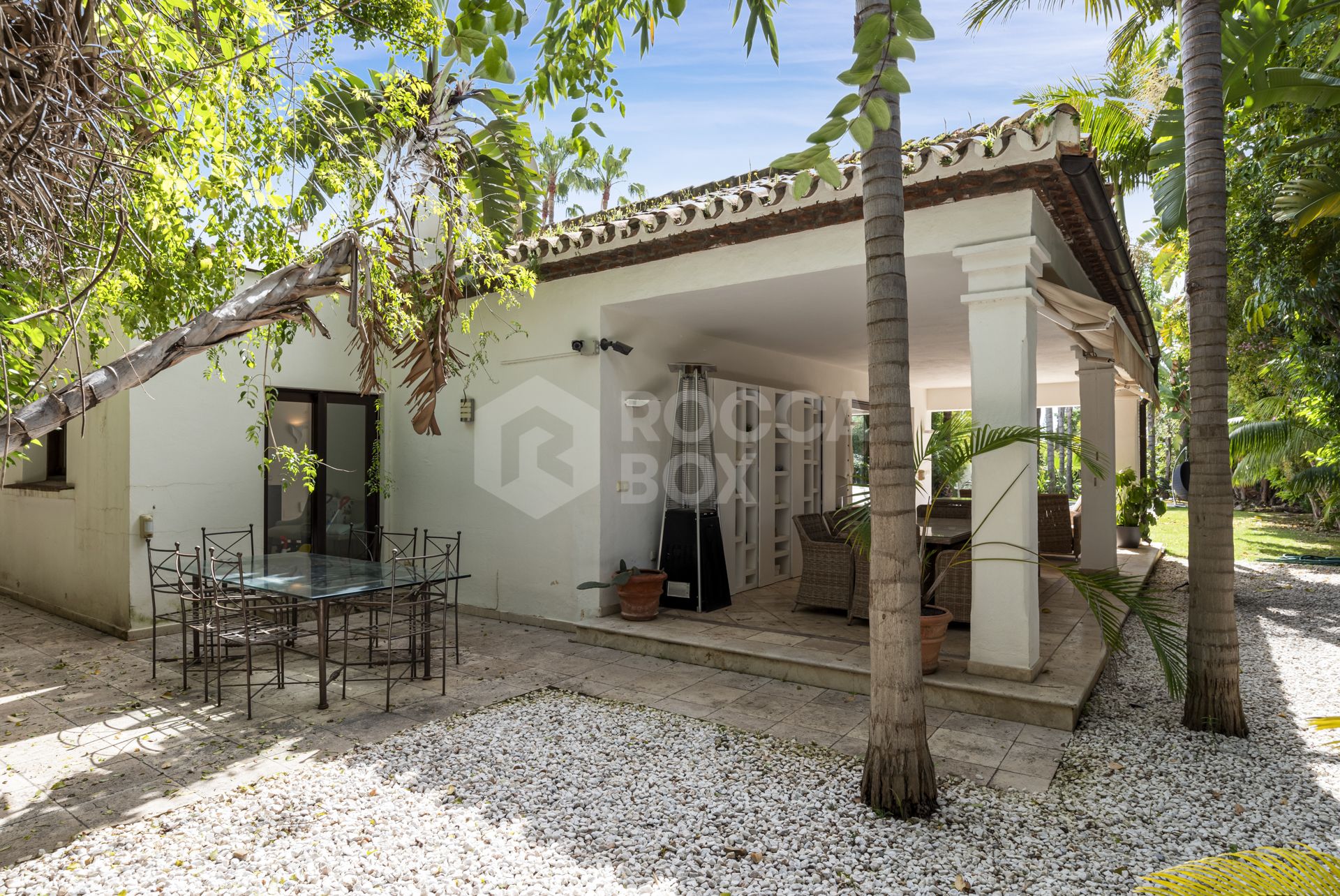 Villa for sale in Nueva Andalucia, Marbella (All)