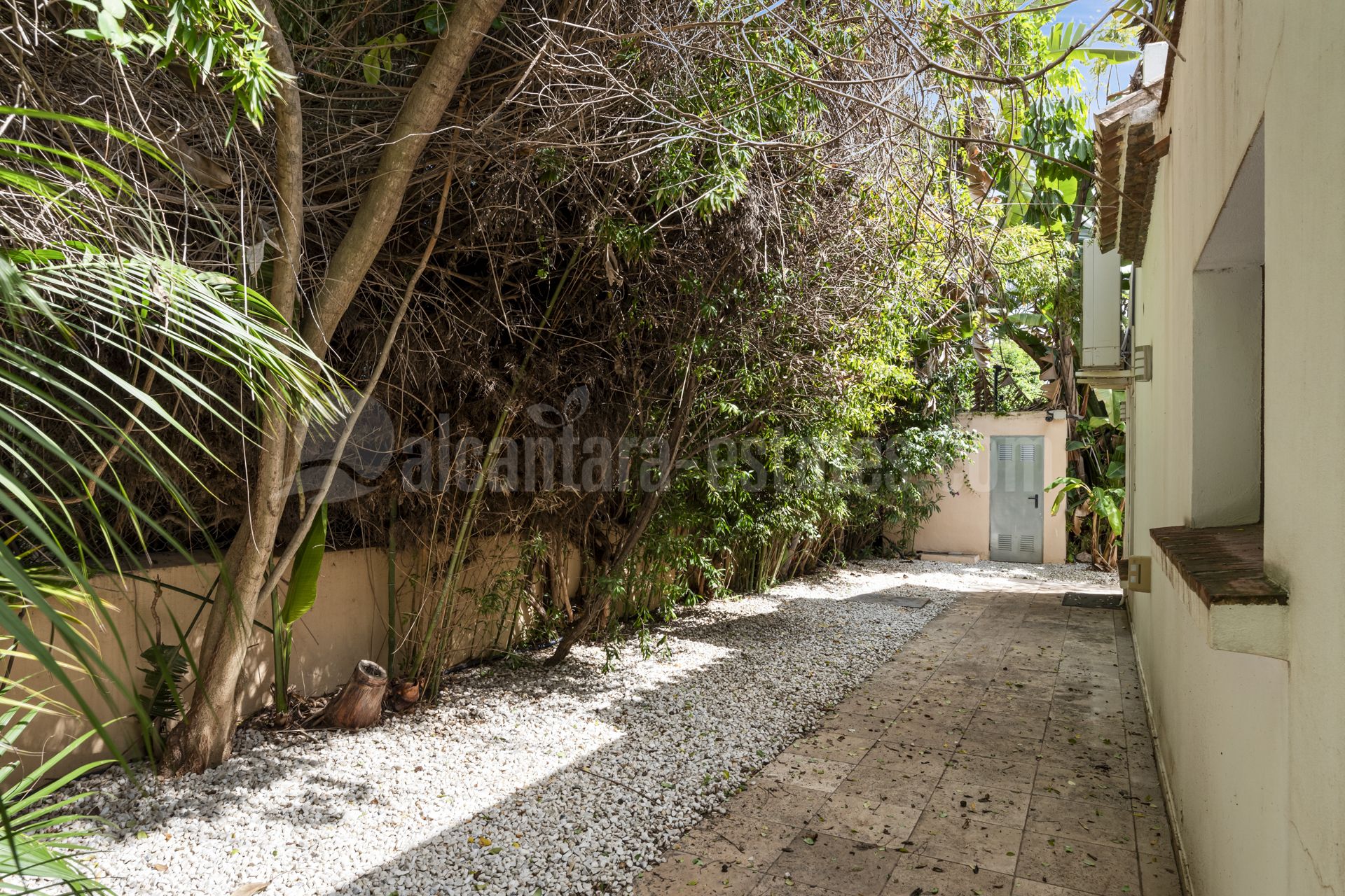 Villa en Nueva Andalucia, Marbella