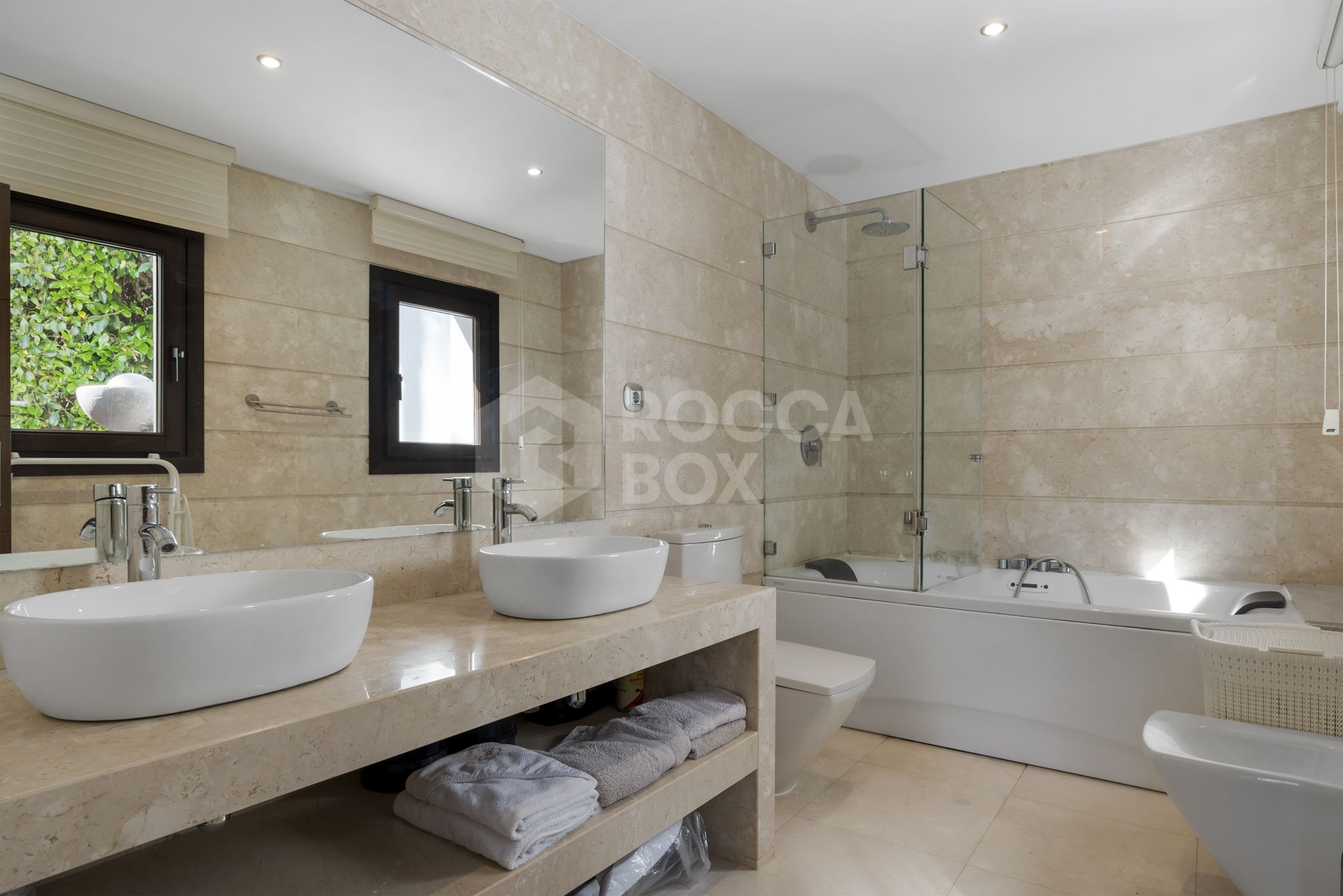 Villa for sale in Nueva Andalucia, Marbella (All)