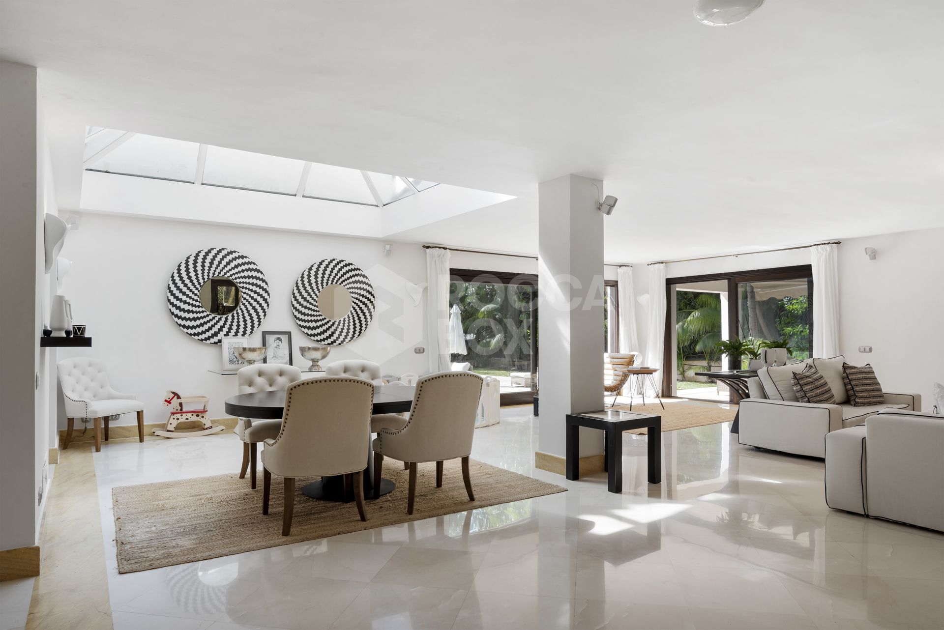 Villa for sale in Nueva Andalucia, Marbella (All)