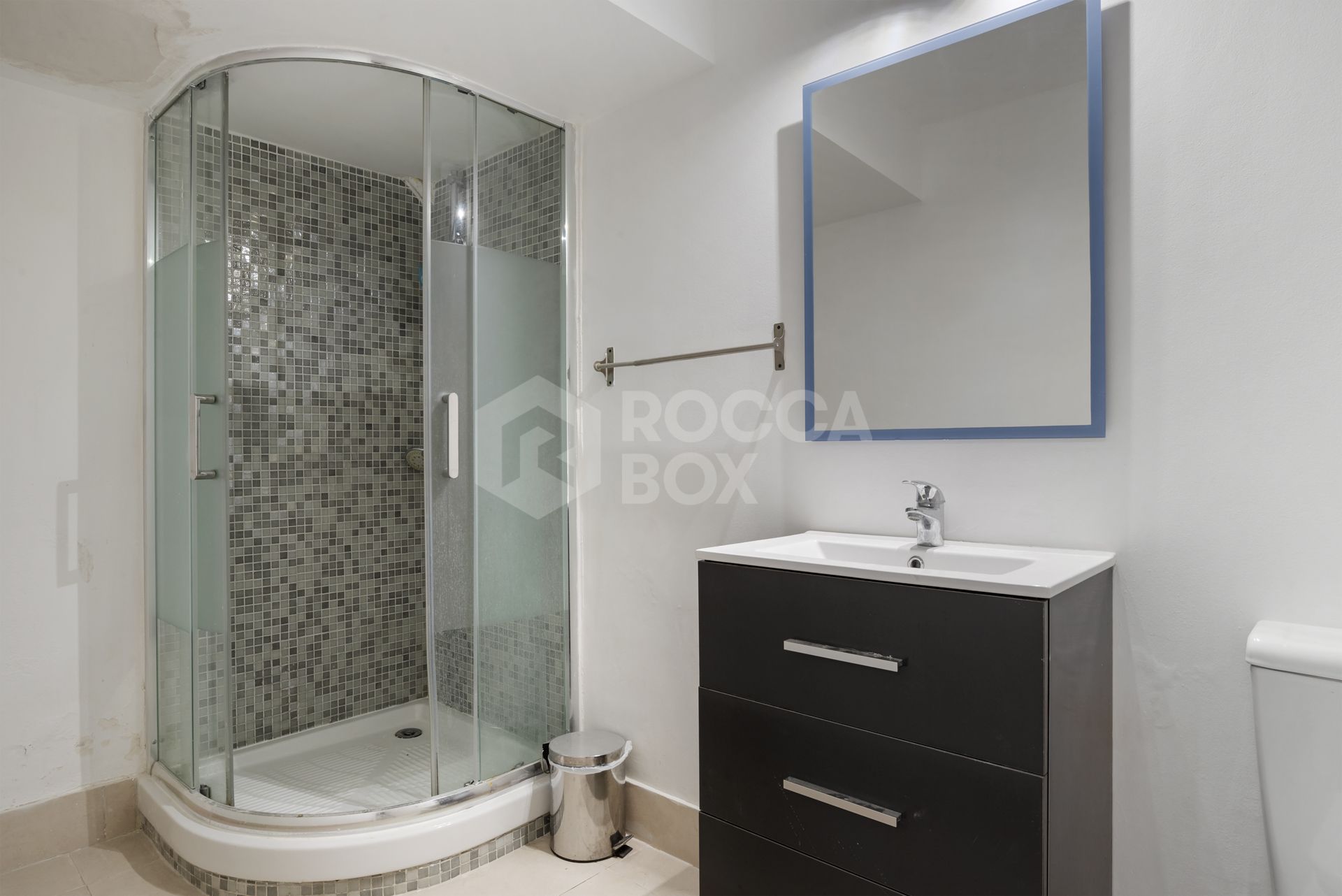 Villa for sale in Nueva Andalucia, Marbella (All)