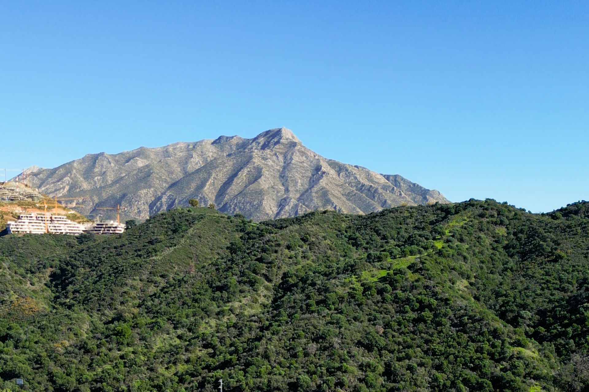 Apartament w Altos de La Quinta, Benahavis