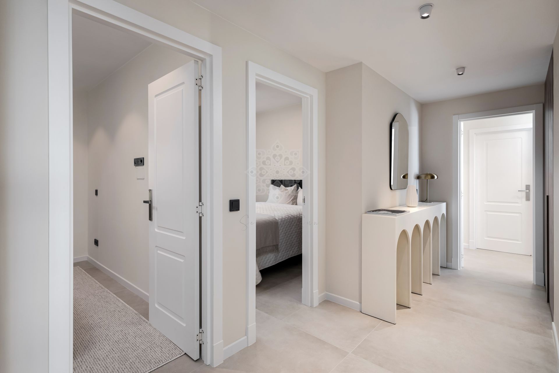 Apartament w Altos de La Quinta, Benahavis