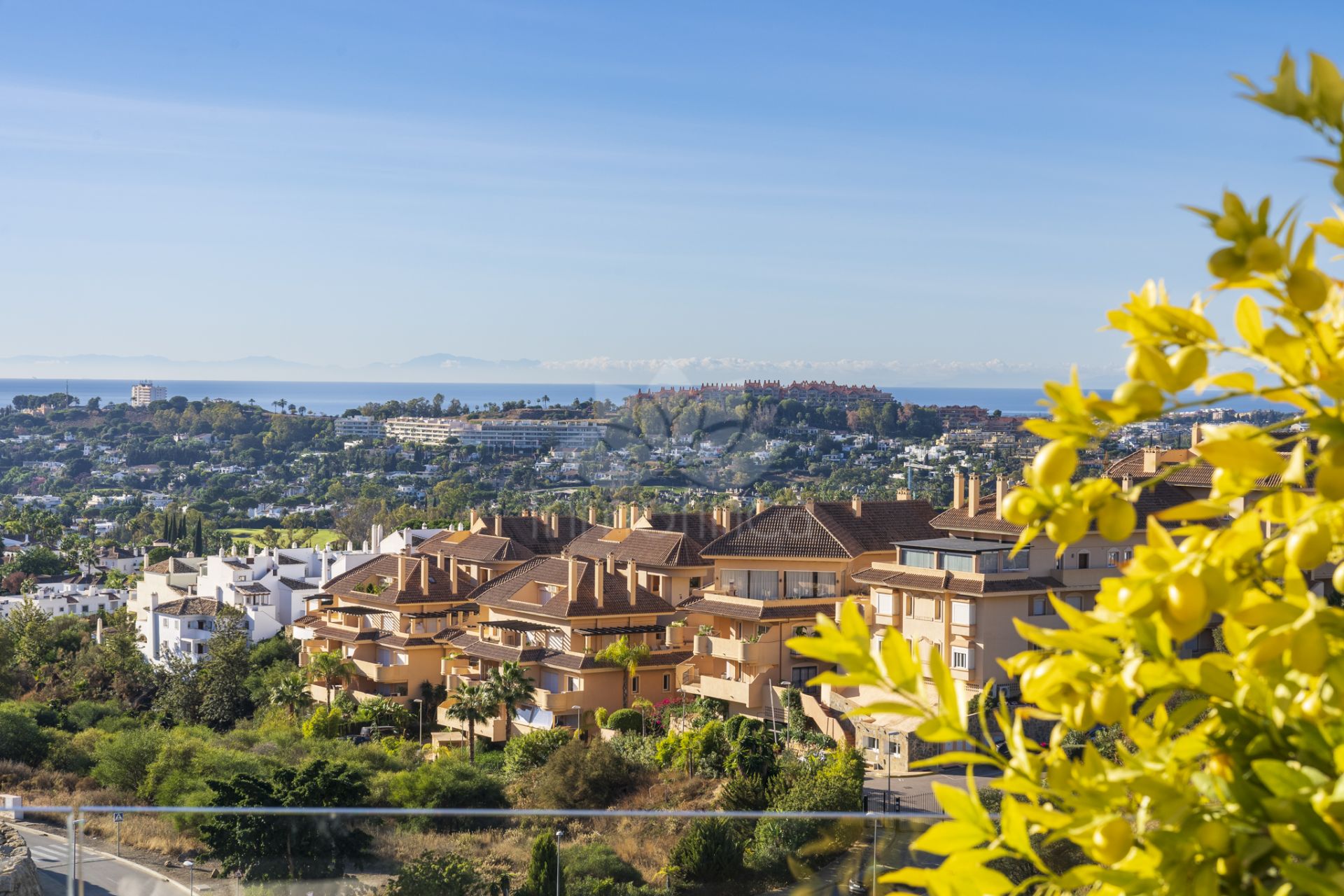 Duplex Penthouse in La Morelia de Marbella, Marbella