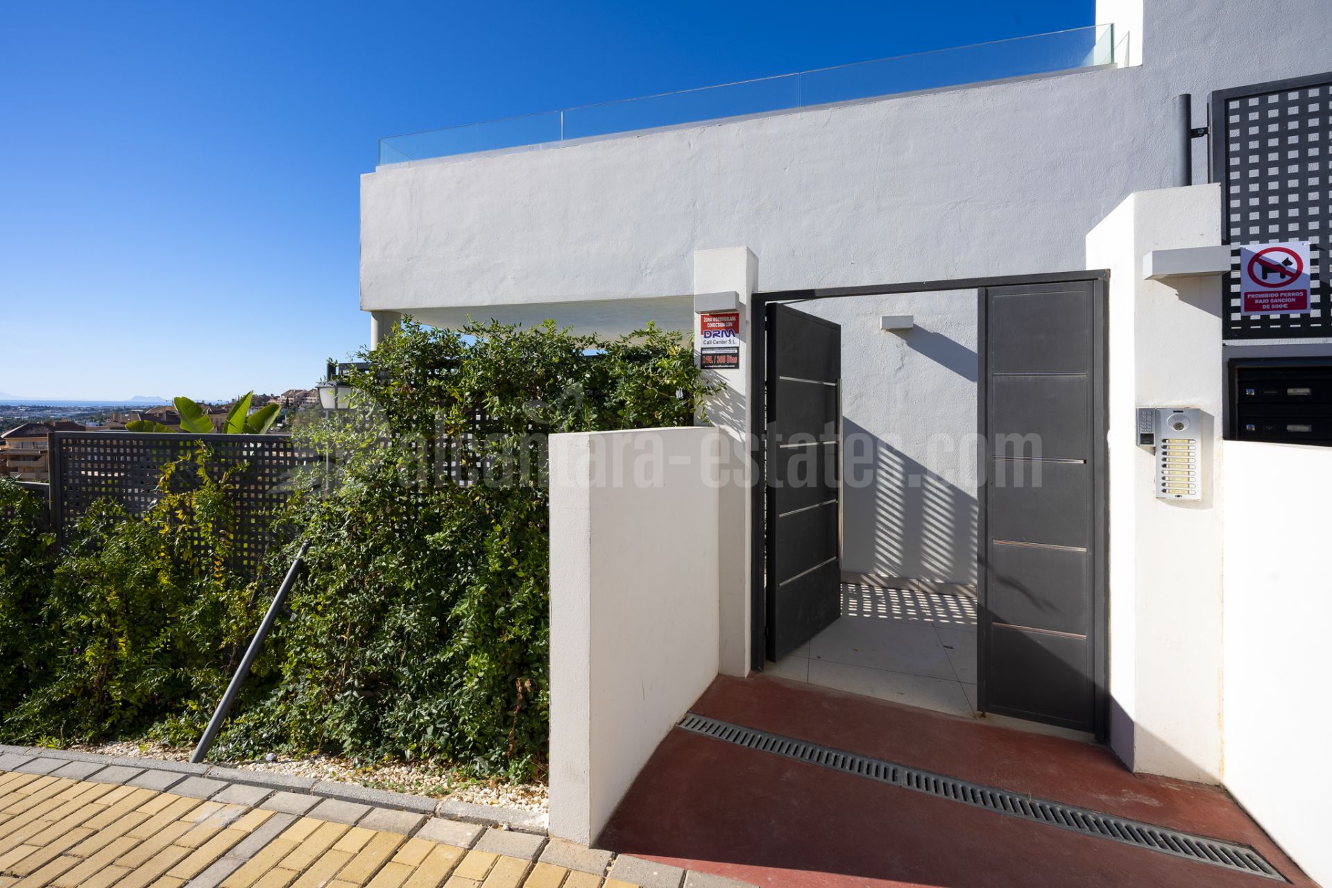 Duplex Penthouse in La Morelia de Marbella, Marbella