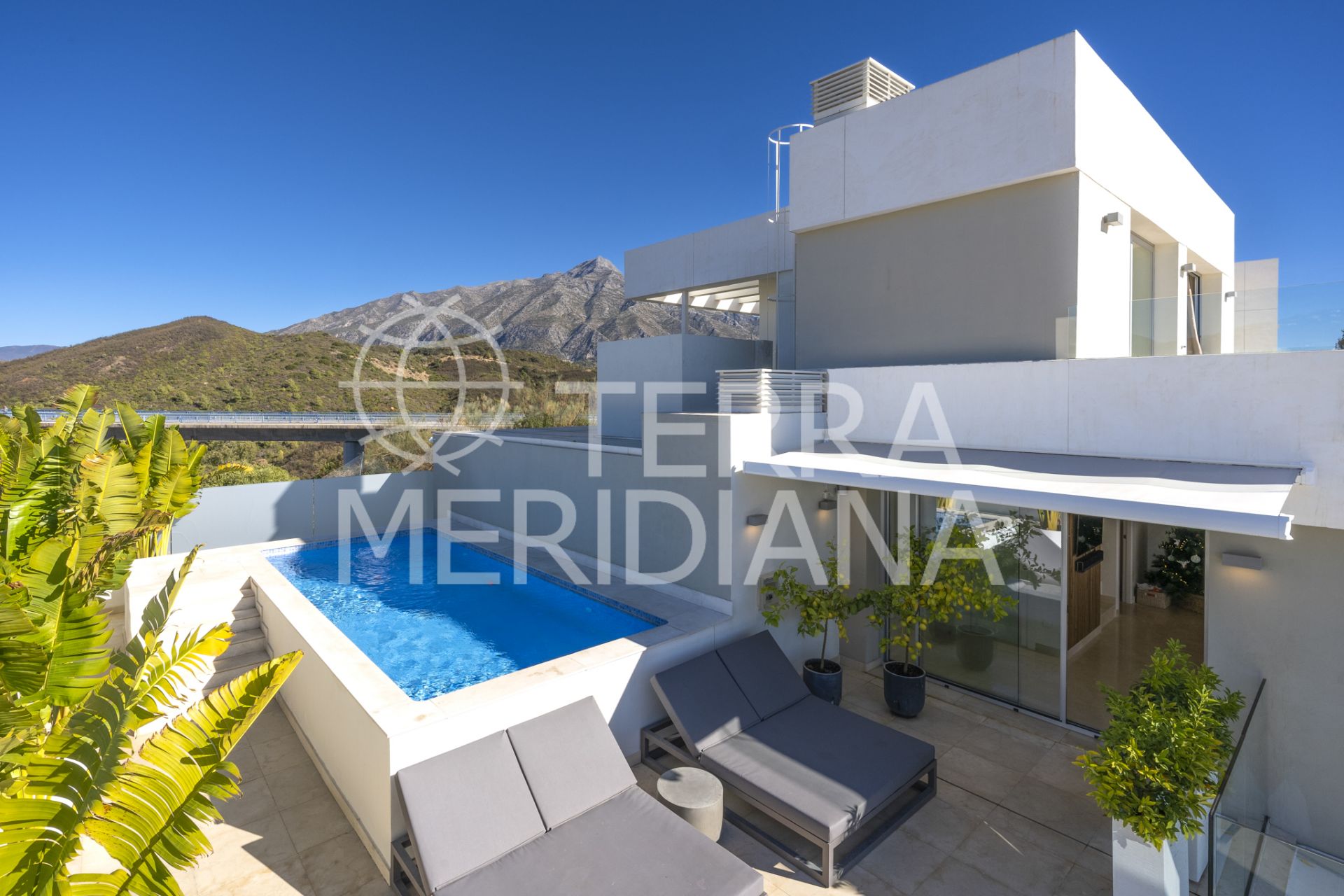 Duplex Penthouse in La Morelia de Marbella, Marbella