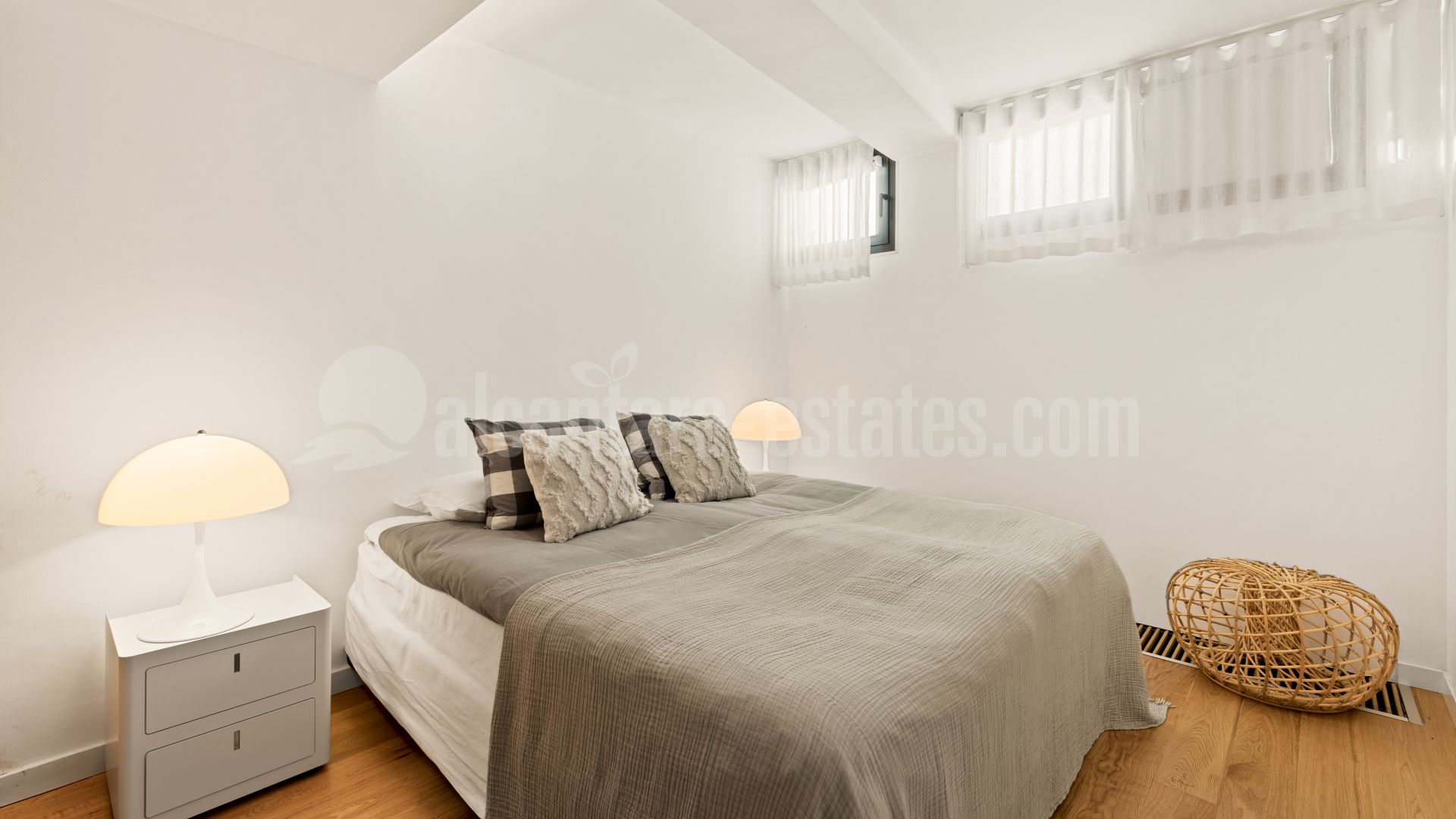 Casa en Costabella, Marbella