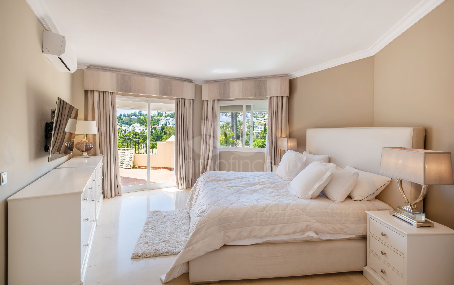 Adosado en La Quinta Hills, Benahavis