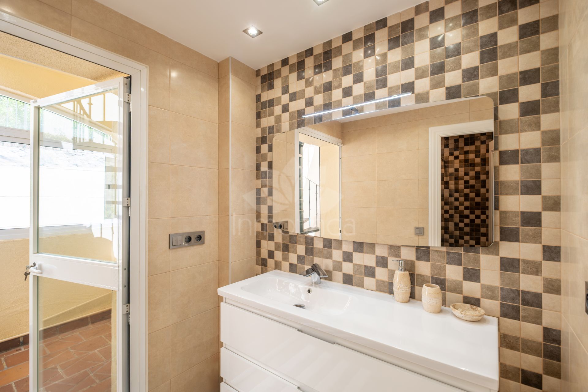 Adosado en La Quinta Hills, Benahavis