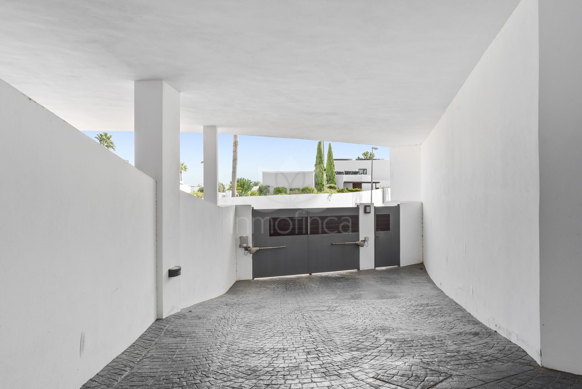 House in Atalaya Fairways, Benahavis