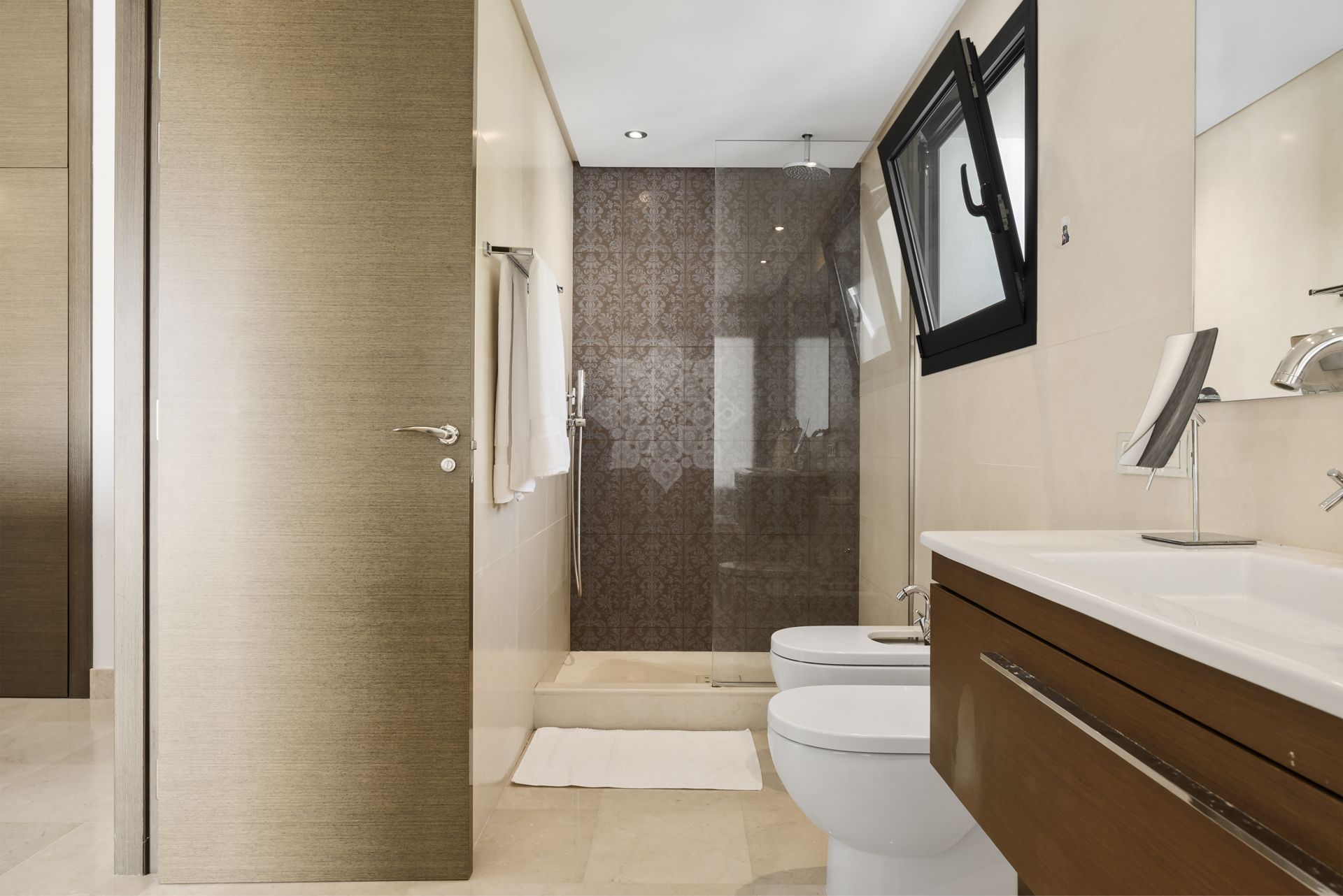 Dom w Atalaya Fairways, Benahavis