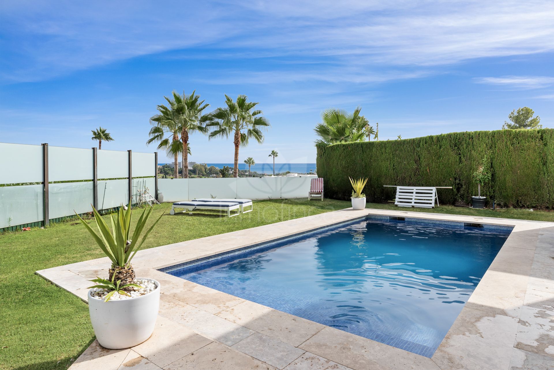 House in Atalaya Fairways, Benahavis