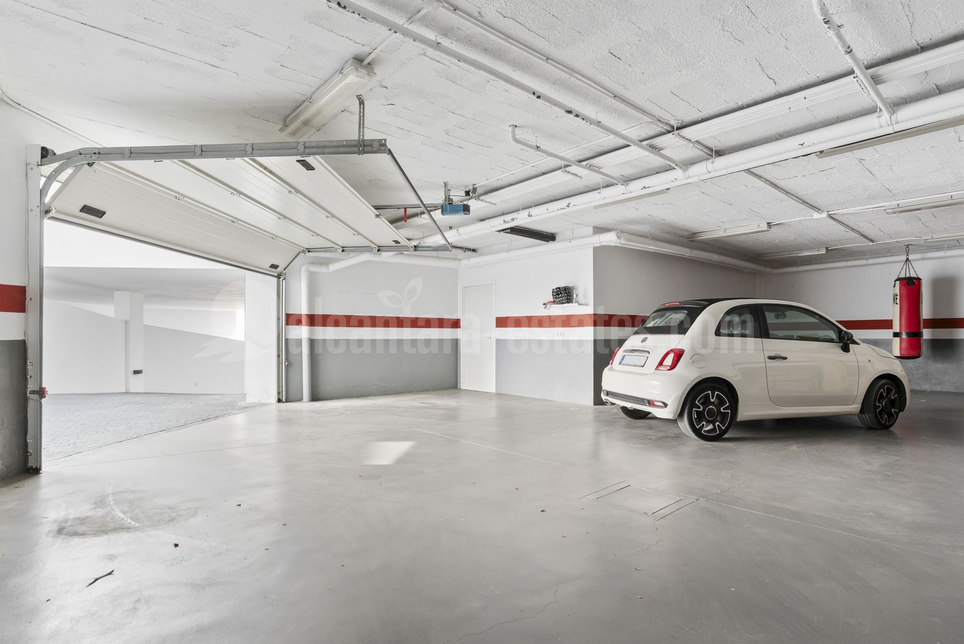 House in Atalaya Fairways, Benahavis