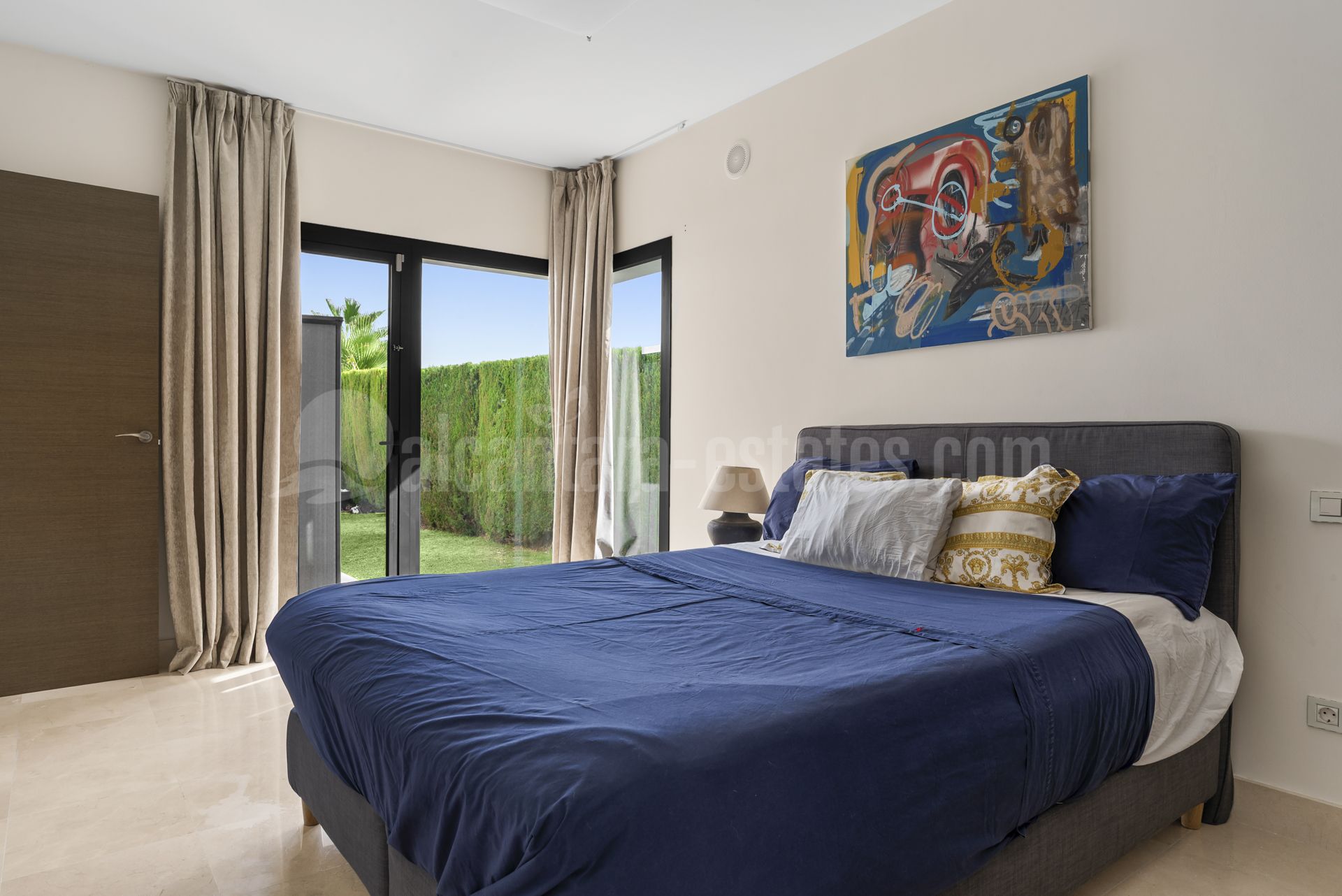 House in Atalaya Fairways, Benahavis