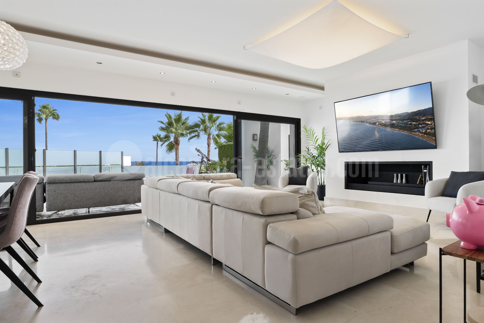 House in Atalaya Fairways, Benahavis