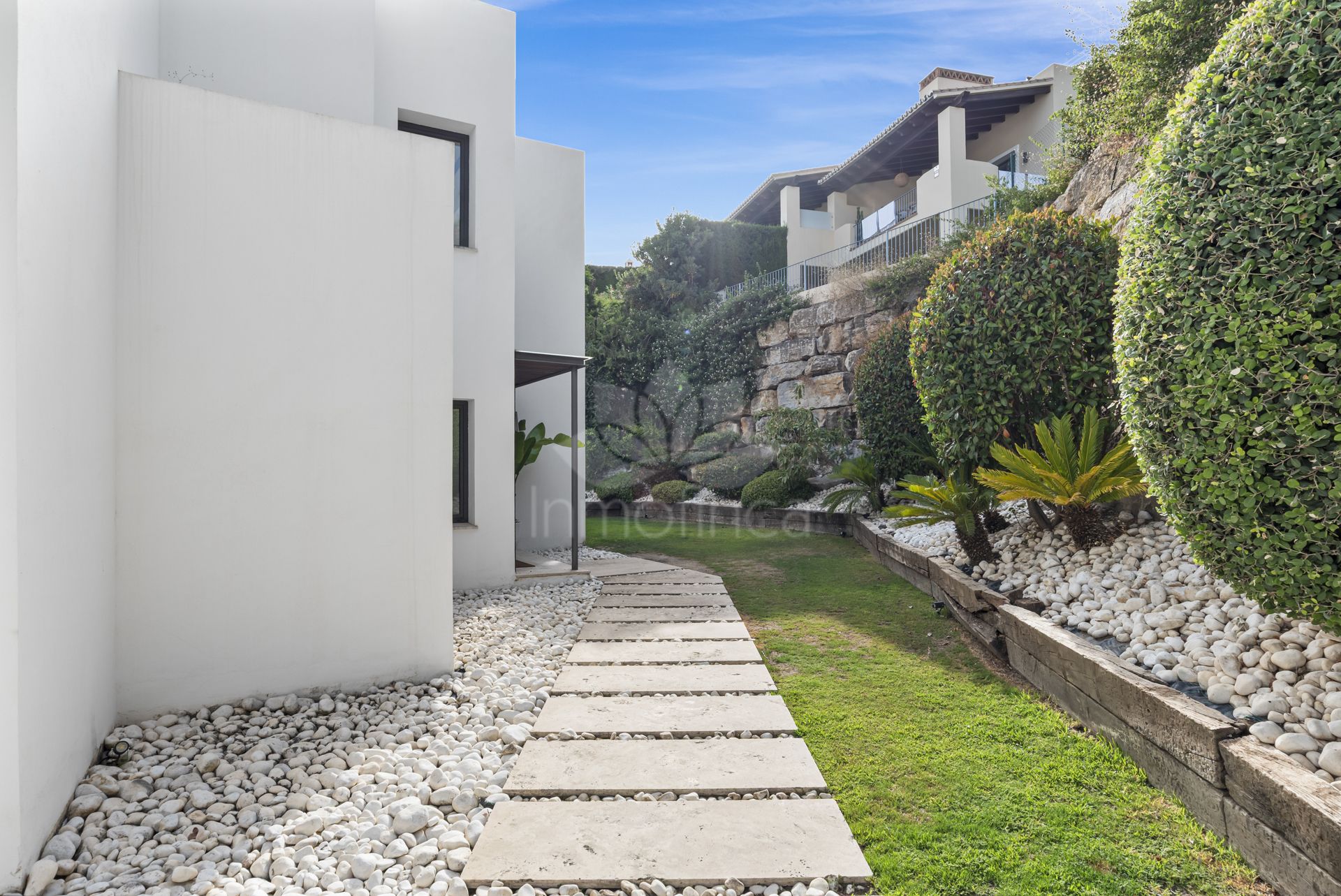 House in Atalaya Fairways, Benahavis