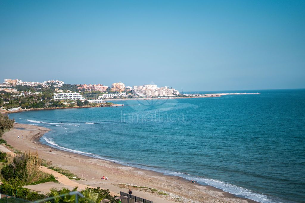 Duplex Penthouse in Estepona
