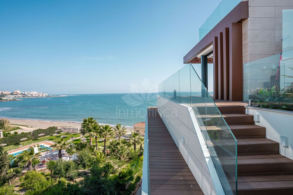 Duplex Penthouse in Estepona