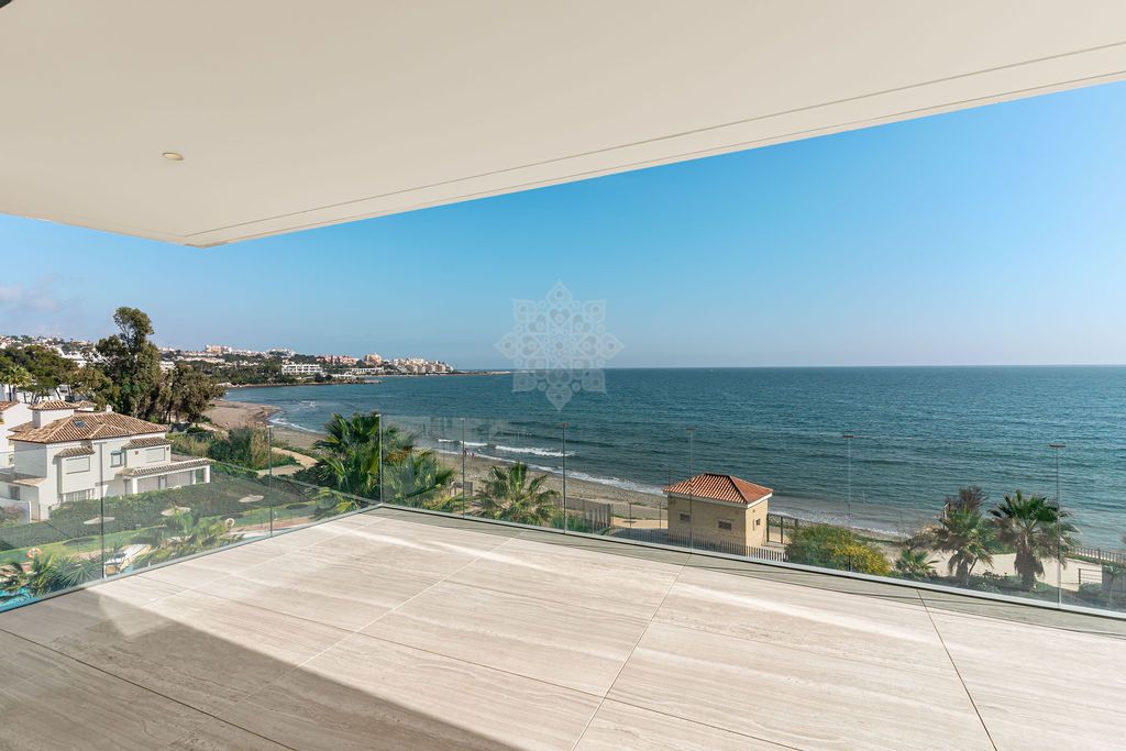 Duplex Penthouse in Estepona