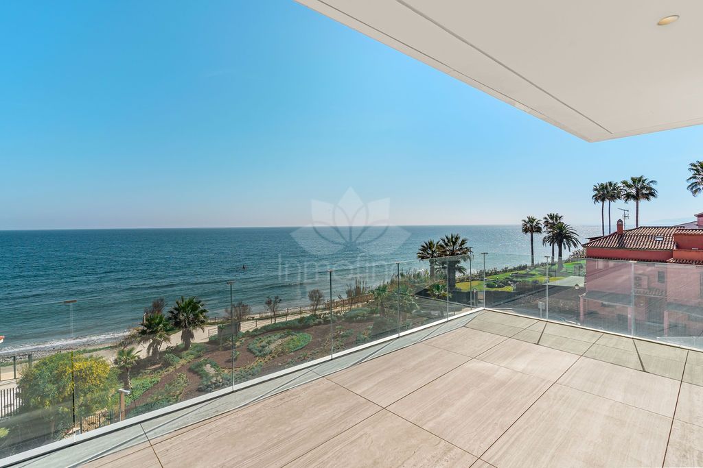 Duplex Penthouse in Estepona