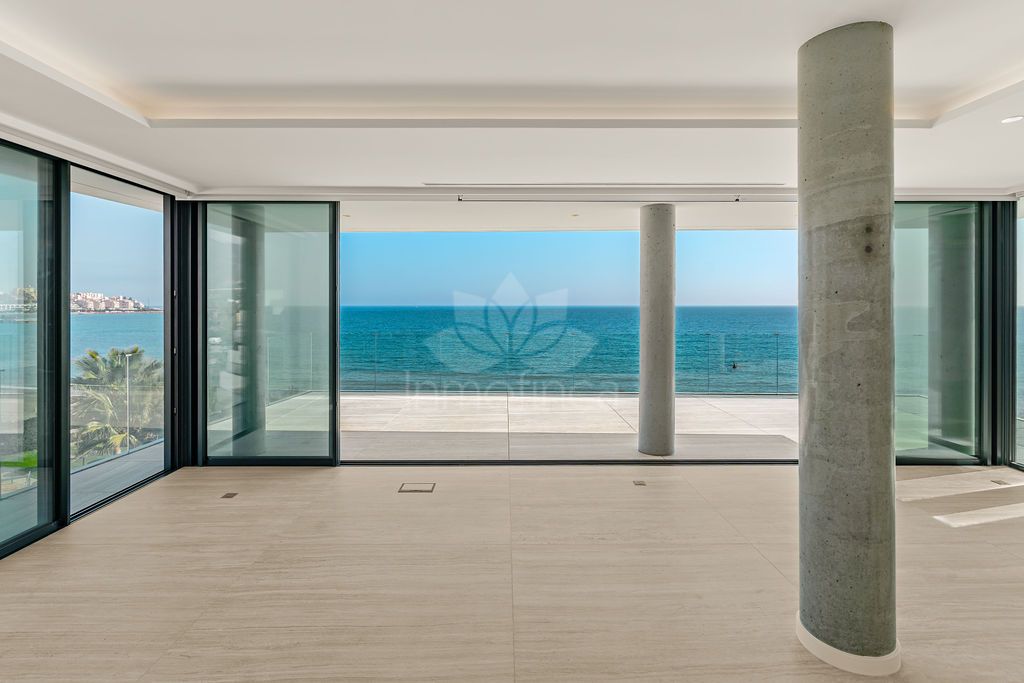 Duplex Penthouse in Estepona