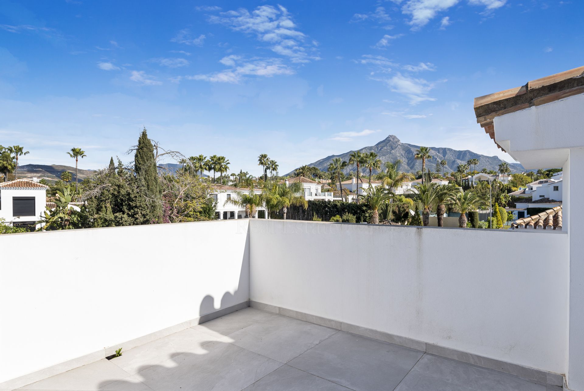 Villa en Nueva Andalucia, Marbella