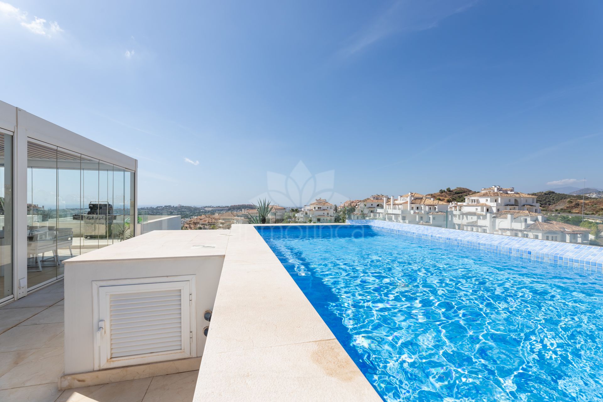 Apartment in Nueva Andalucia, Marbella